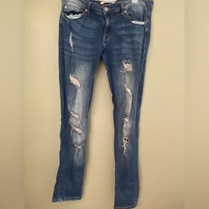 Kancan distressed jeans . Gently used but in great condition